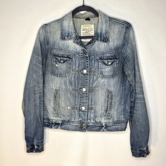 J. Crew Jackets & Blazers - J.Crew Light Wash Distressed 100% Cotton Button Up Denim Jean Jacket 🎉 HP 🎉